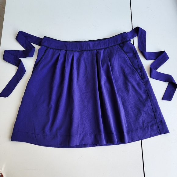 Banana Republic Womens Mini Pleated Skirt Purple Pockets Lined Tie Strap Sz 6 - Picture 1 of 10